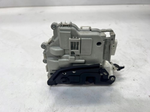 ZAMEK DRZWI LEWY TYŁ AUDI A1 A3 A4 A5 Q5 ITP 8X0839015E 5 PIN