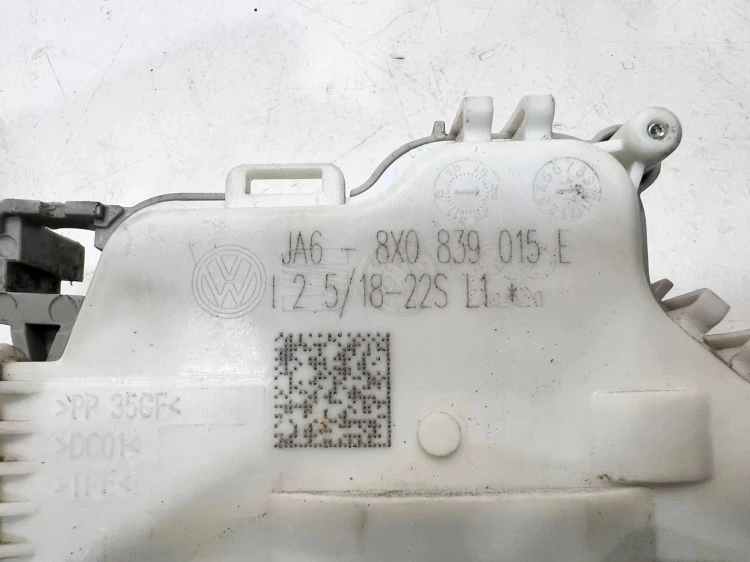 ZAMEK DRZWI LEWY TYŁ AUDI A1 A3 A4 A5 Q5 ITP 8X0839015E 5 PIN