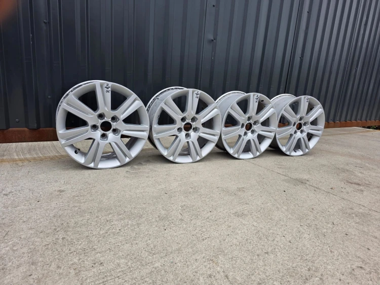 FELGA FELGI VW AUDI A4 A5 A6 7.5J R17 ET45 8K0601025B Z *83* KOMPLET OKK