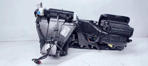 NAGRZEWNICA KOMPLETNA AUDI A3 8P LIFT 8P1820003Q