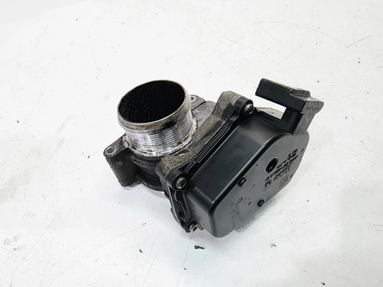 PRZEPUSTNICA KLAPA AUDI A1 A3 1.6 TDI VOLKSWAGE SEAT SKODA 03L128063L