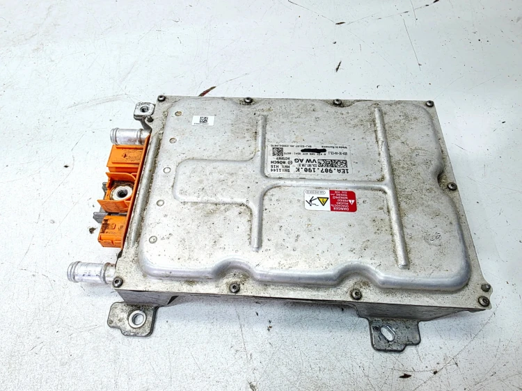 PRZETWORNIK NAPIĘCIA AUDI Q4 E-TRON 1EA907190K