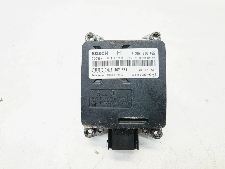 RADAR DISTRONIC SENSOR ACC AUDI Q7 4L 4L0907561 4L0910561