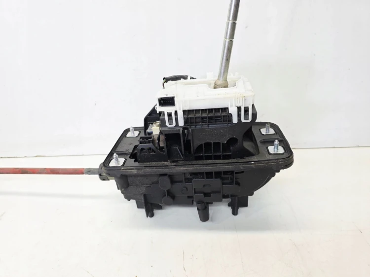 WYBIERAK LEWAREK ZMIANY BIEGÓW AUDI A6 C6 4F2713041T UK