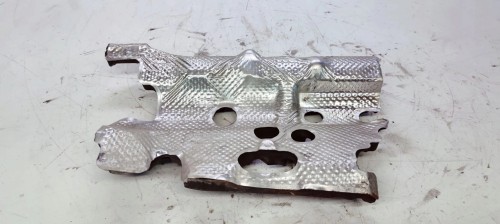 OSŁONA TERMICZNA WYGŁUSZENIE AUDI A6 C8 05L103954B