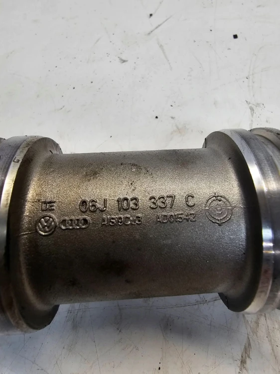 WAŁEK BALANSUJĄCY AUDI VOLKSWAGEN SEAT 1.8 TFSI 06J103331L 06J103337C