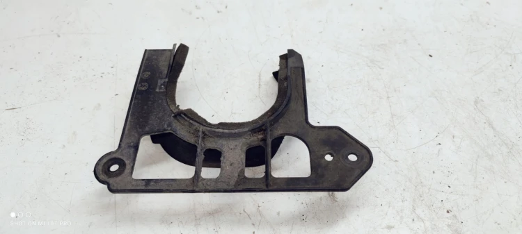 OSŁONA PÓŁOSI LEWA AUDI A4 B8 A5 8K0863187B