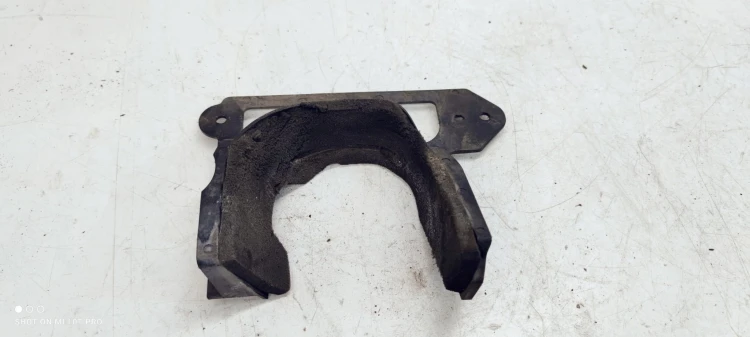 OSŁONA PÓŁOSI LEWA AUDI A4 B8 A5 8K0863187B
