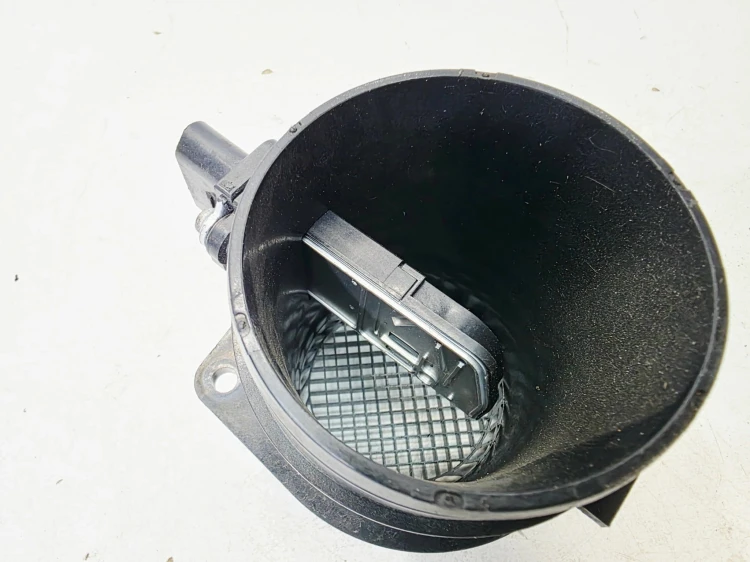 PRZEPŁYWOMIERZ CZUJNIK MASY POWIETRZA AUDI Q7 4L 4.2 TDI 06F906461B