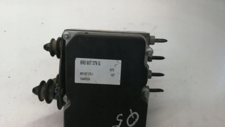 POMPA ABS ESP AUDI Q5 8R A4 B8 A5 8T 8R0907379G