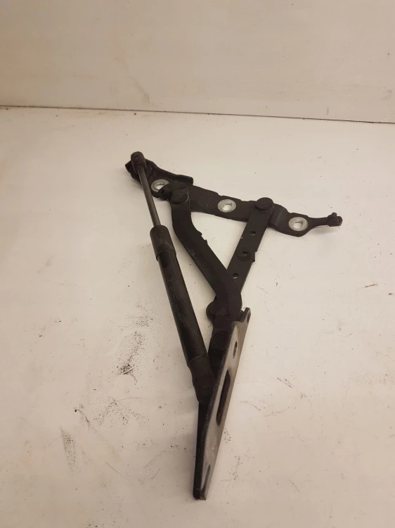 ZAWIAS KLAPY TYŁ AUDI A5 CABRIO 8F0827302A