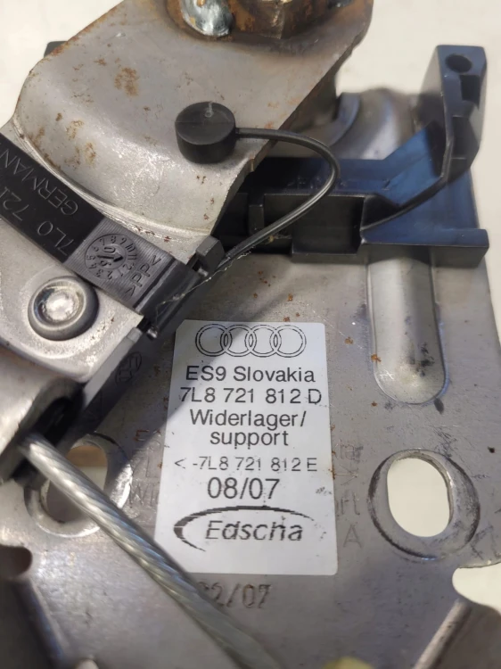 MECHANIZM HAMULCA RĘCZNEGO AUDI Q7 4L 7L8721812D