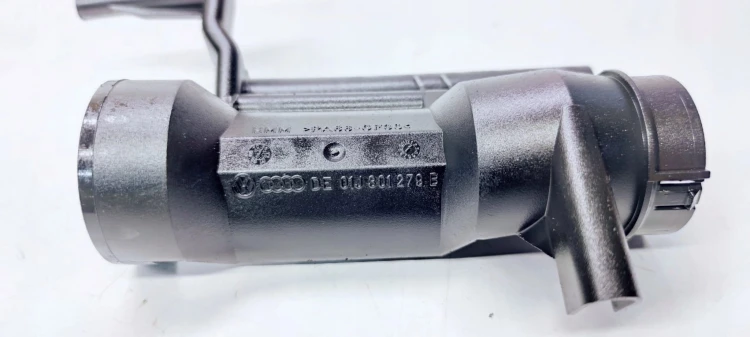 ŁAPACZ OLEJU SKRZYNI BIEGÓW CVT AUDI A4 01J301279B