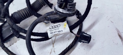 WIĄZKA DRZWI LEWY PRZÓD AUDI A1 8X0971029D