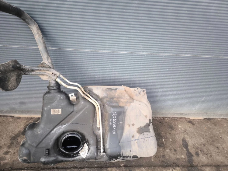 BAK ZBIORNIK PALIWA AUDI A1 8X VW SEAT SKODA TDI 6R0201021BH ORYGINAŁ !!!