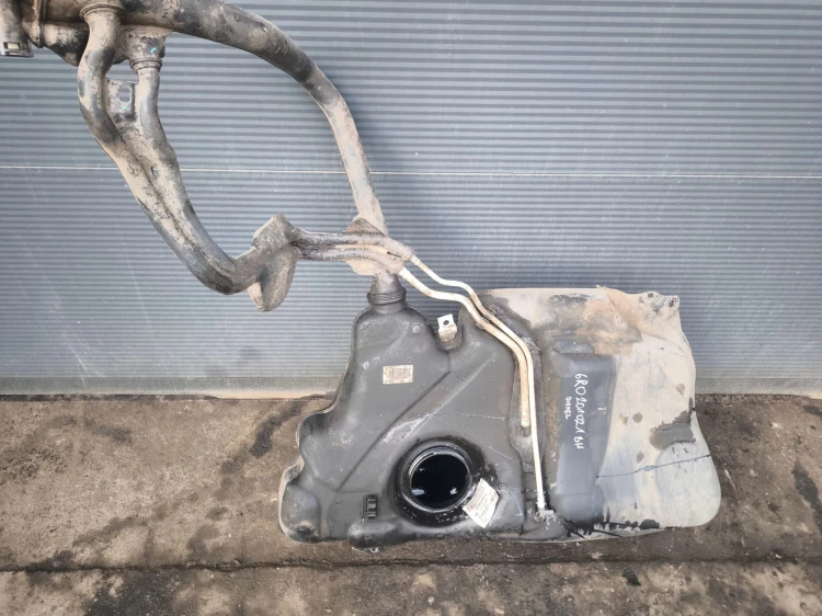 BAK ZBIORNIK PALIWA AUDI A1 8X VW SEAT SKODA TDI 6R0201021BH ORYGINAŁ !!!