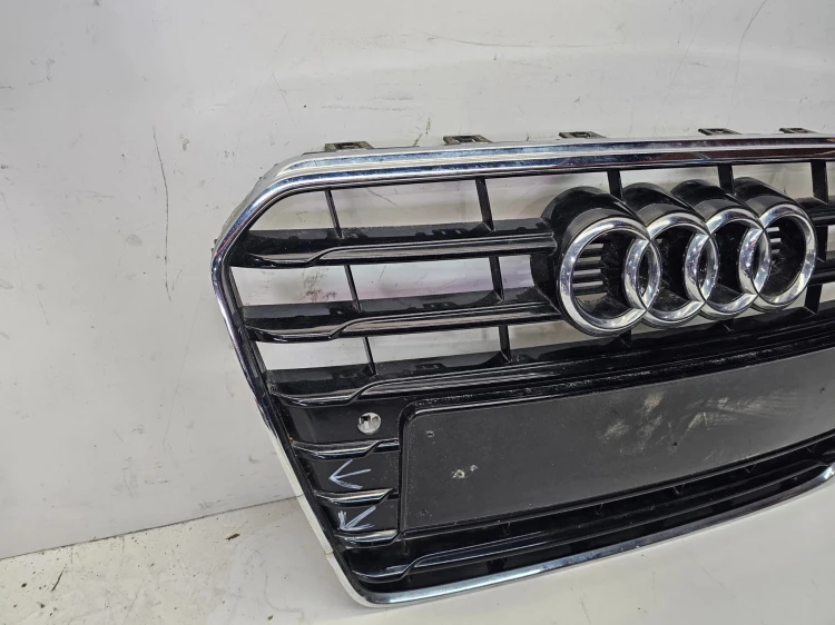 GRILL ATRAPA CHŁODNICY AUDI A5 8T LIFT CZARNY 8T0853651G 1/26