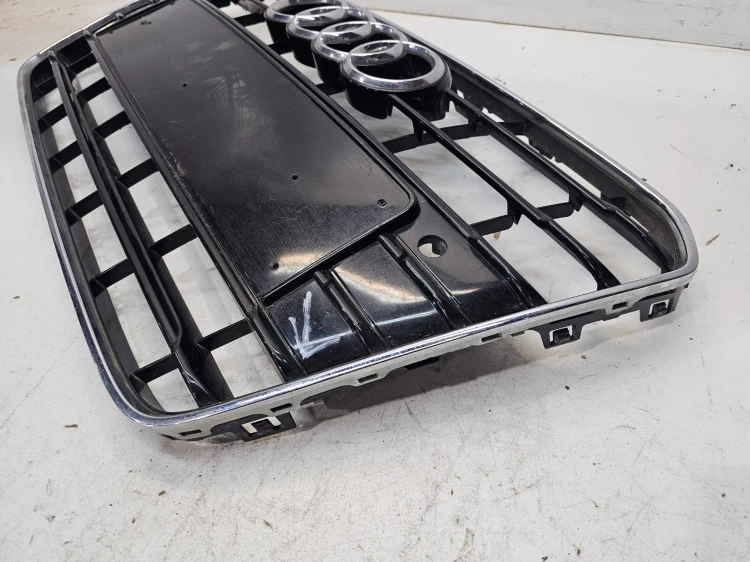 GRILL ATRAPA CHŁODNICY AUDI A5 8T LIFT CZARNY 8T0853651G 1/26