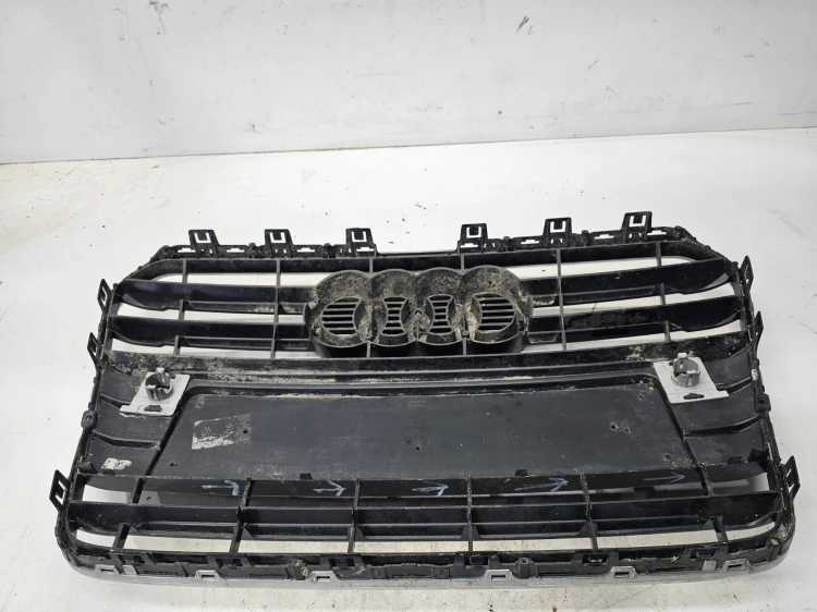 GRILL ATRAPA CHŁODNICY AUDI A5 8T LIFT CZARNY 8T0853651G 1/26