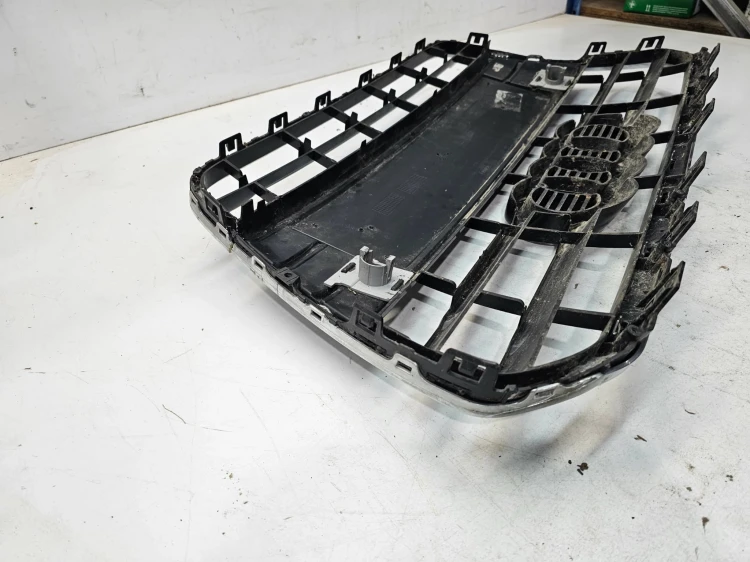 GRILL ATRAPA CHŁODNICY AUDI A5 8T LIFT CZARNY 8T0853651G 1/26