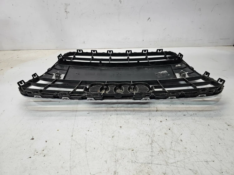 GRILL ATRAPA CHŁODNICY AUDI A5 8T LIFT CZARNY 8T0853651G 1/26