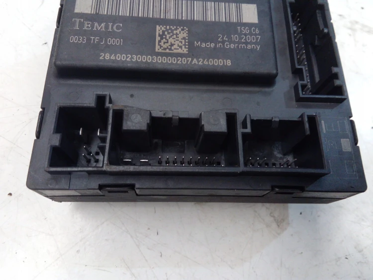MODUŁ STEROWNIK DRZWI AUDI A6 C6 Q7 4L 4F0959793P