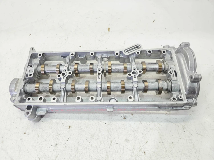 NASADA GŁOWICY + WAŁKI AUDI VOLKSWAGEN SEAT SKODA 2.0 TDI 04L103308F 6/26