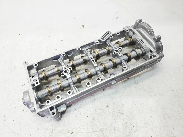 NASADA GŁOWICY + WAŁKI AUDI VOLKSWAGEN SEAT SKODA 2.0 TDI 04L103308F 6/26