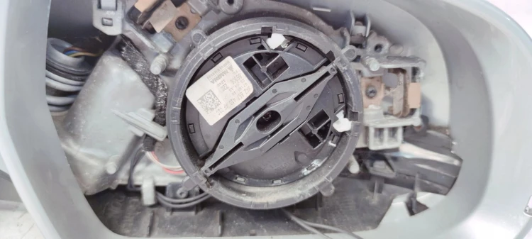 LUSTERKO PRAWE AUDI A4 B8 LIFT LX7W 6+2 PIN UK *2*