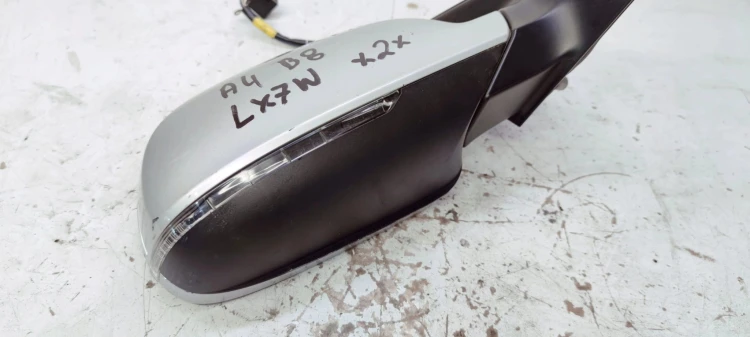 LUSTERKO PRAWE AUDI A4 B8 LIFT LX7W 6+2 PIN UK *2*