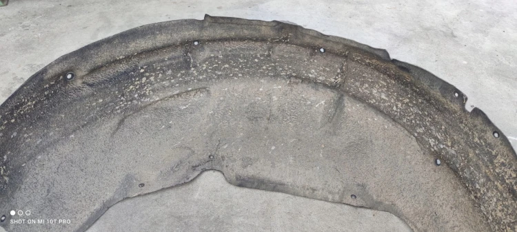 NADKOLE LEWY TYŁ AUDI Q7 4L 4L0810171 MATERIAŁOWE