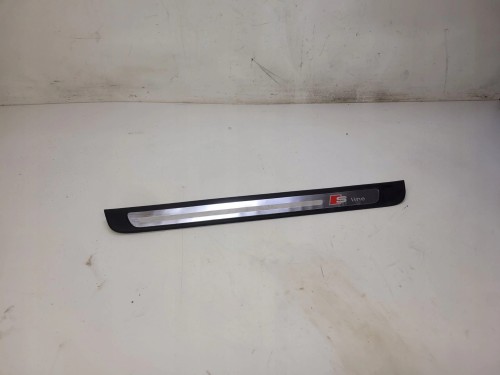 LISTWA PROGOWA LEWY PRZÓD AUDI A4 B8 8K0853373B