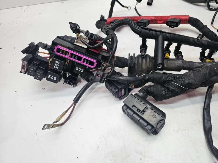 WIĄZKA SILNIKA AUDI A6 C7 A7 4G 3.0 TFSI CGWC 4G1971072EP