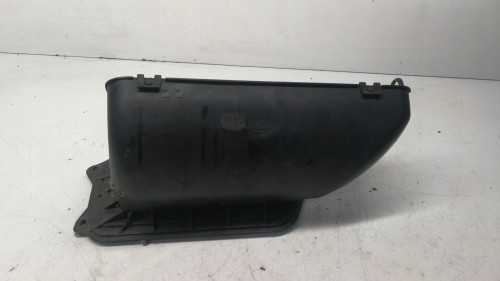 WLOT DOLOT POWIETRZA AUDI A6 C7 A7 4G1819904A