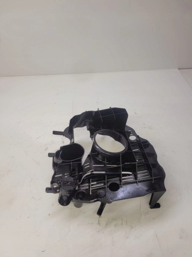 WKŁAD MISKI OLEJOWEJ AUDI A4 A5 Q5 TFSI 06H103138D