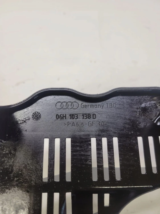 WKŁAD MISKI OLEJOWEJ AUDI A4 A5 Q5 TFSI 06H103138D