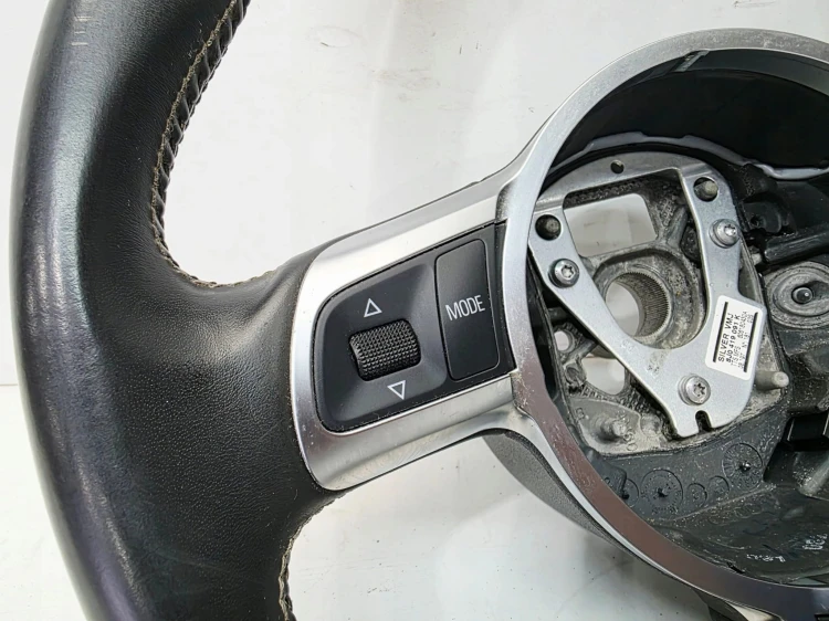 KIEROWNICA SKÓRA MULTI BIAŁA NIĆ ŚCIĘTA AUDI TT TTS 8J 8J0419091K BDB 23/25