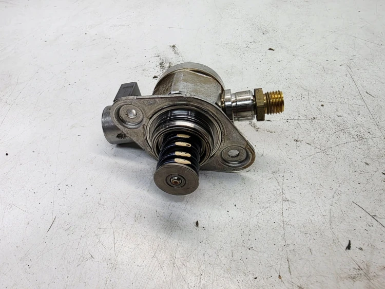 POMPA PALIWA CR AUDI A4 B9 A5 A6 Q5 FY 1.8 2.0 TFSI 06L127A08 06K127028F