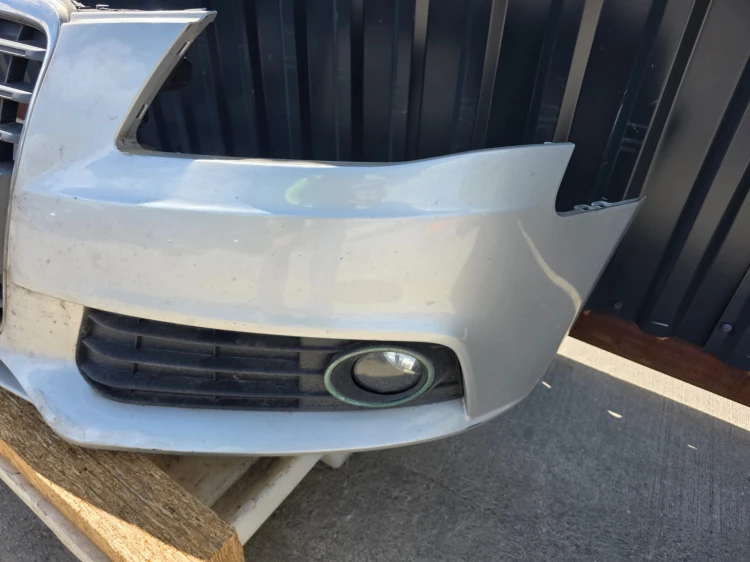 ZDERZAK PRZÓD KOMPLETNY AUDI A4 B8 2008-2011 LX7W !!!