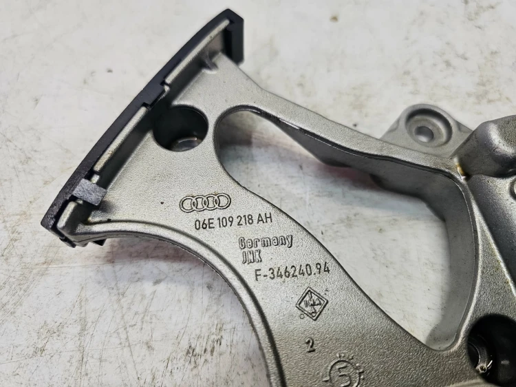 ŚLIZG ROZRZĄDU AUDI A6 C7 A7 4G S4 S5 3.0 TFSI CRE 06E109217AH