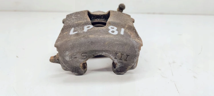 ZACISK HAMULCOWY LEWY PRZÓD AUDI A3 8P VW SEAT 81