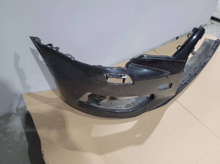 ZDERZAK NAROŻNIK PRAWY PRZÓD AUDI A6 C8 4K0807437A
