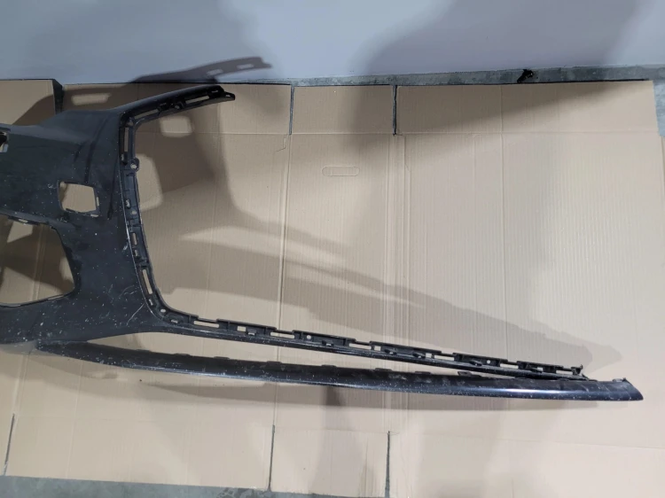 ZDERZAK NAROŻNIK PRAWY PRZÓD AUDI A6 C8 4K0807437A