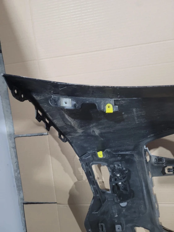 ZDERZAK NAROŻNIK PRAWY PRZÓD AUDI A6 C8 4K0807437A