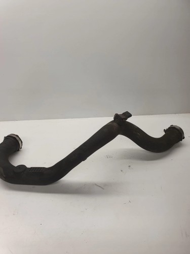 PRZEWÓD RURA INTERCOOLERA AUDI A4 A5 8K0145673AL