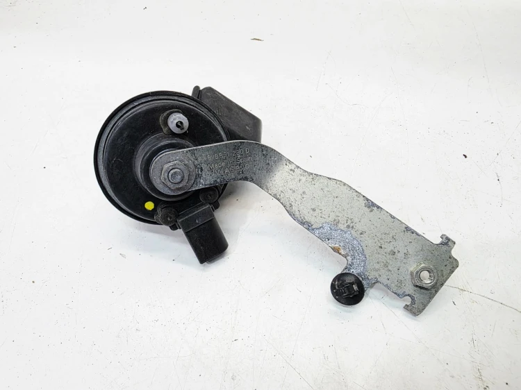 KLAKSON SYGNAŁ LOW PRAWY AUDI A3 8V LIFT 8V0951230D 5Q0951221F