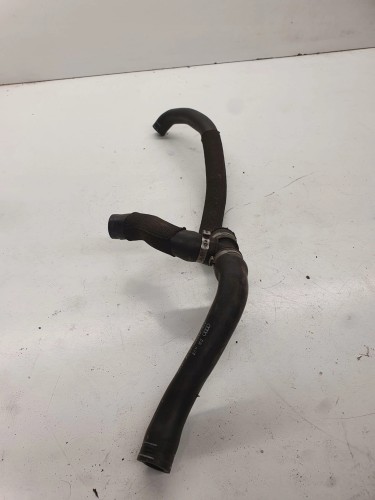 RURA WĄŻ WODY AUDI A4 A6 4.2 BAT 079103290D