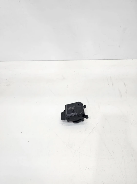 SILNICZEK NAGRZEWNICY AUDI VW SEAT SKODA 6Q1907511B