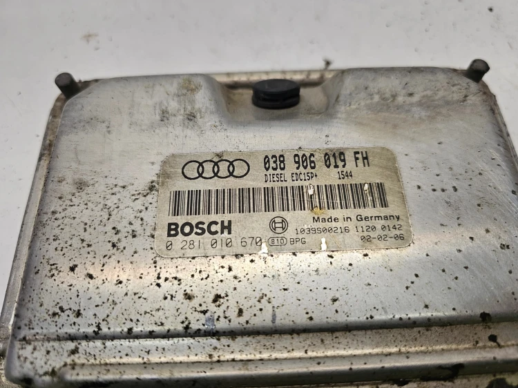 KOMPUTER STEROWNIK SILNIKA AUDI A3 8L 038906019FH VOLKSWAGEN SEAT SKODA