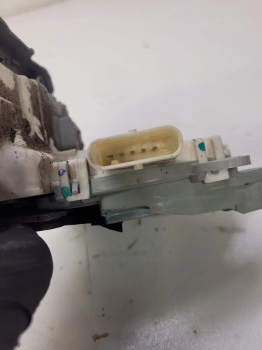 ZAMEK DRZWI PRAWY TYŁ AUDI A4 B8 A5 Q5 8K0839016D